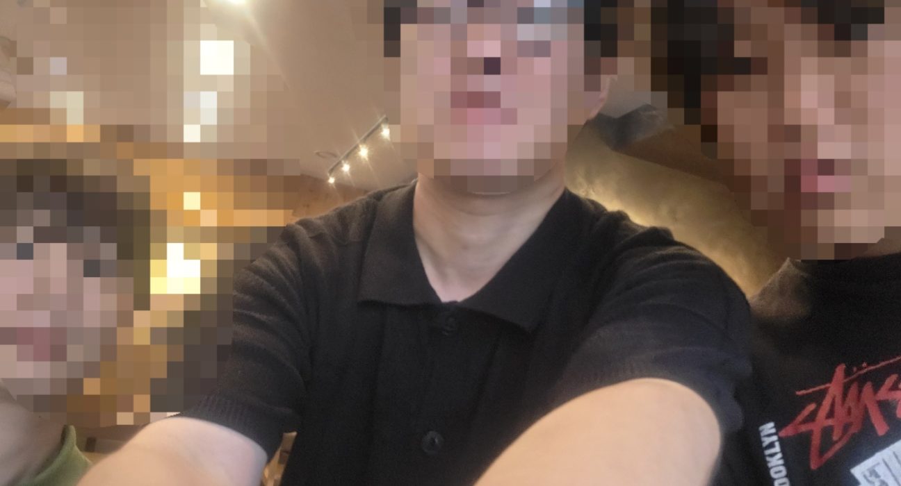 청소년 언론 ‘청라온’의 세 번째 대면 회의가 끝나고 인증 사진을 찍고 있다. 왼쪽 순으로 박세진 부단장(편집국장), 안창민 단장, 이승훈 부단장(사무국장)이다. (사진=김동주 청소년보호책임자)