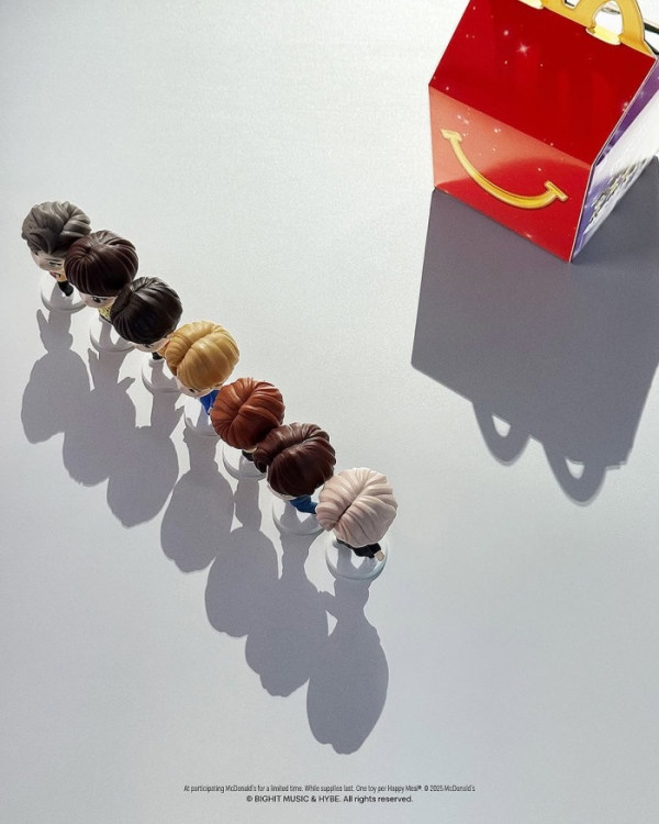 방탄소년단과 맥도날드가 2번째로 콜라보를 예고하는 사진 (출처=맥도날드 공식 인스타그램)