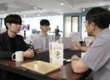 이편한자막 박서준 대표와 전지훈 개발자가 인터뷰 하는 모습 (사진 제공=청라온 사무국 기술지원팀장·이편한자막 대표 박서준)